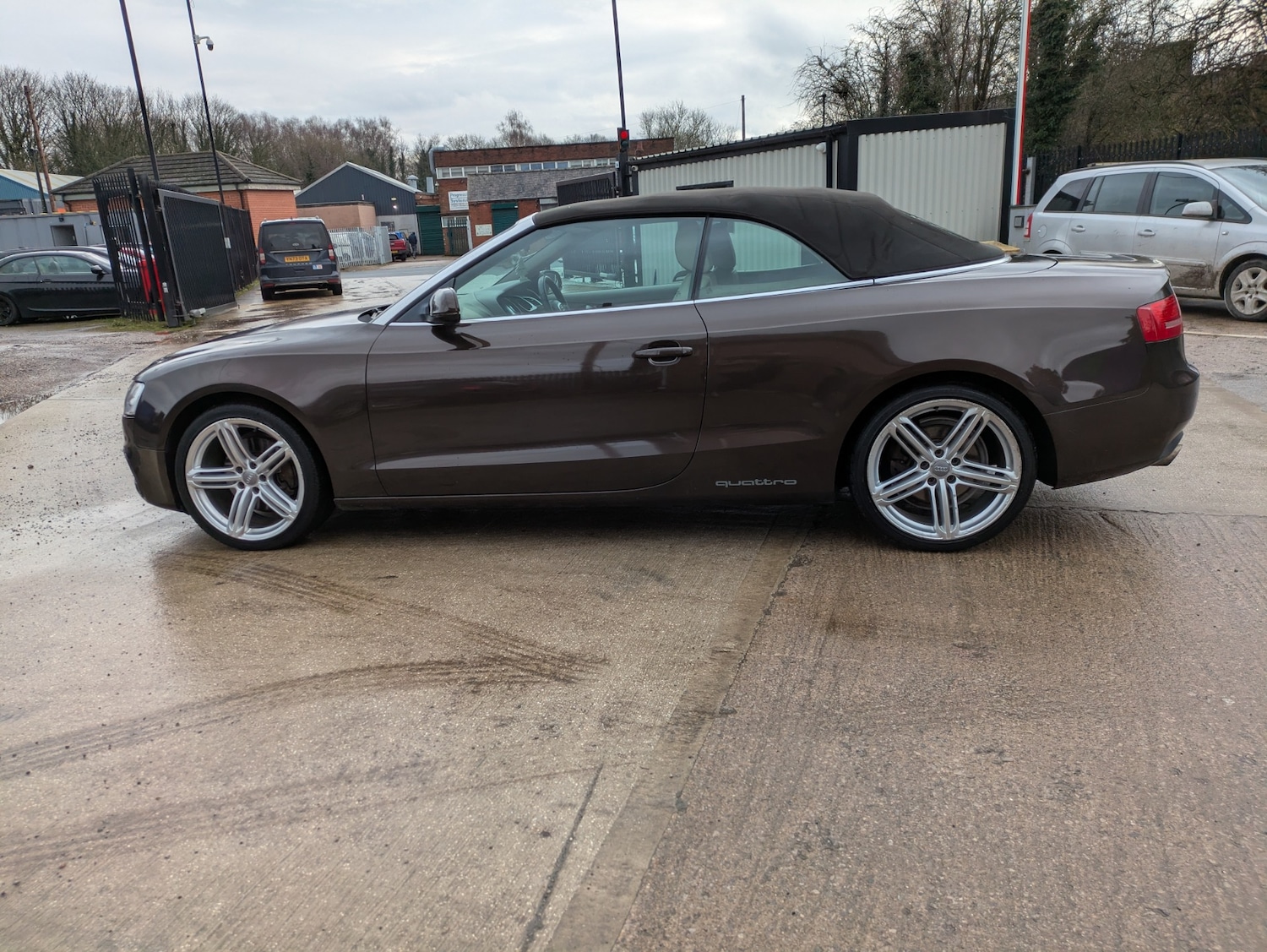 Used Audi A5 2009 for sale - 77522286: Photo 5