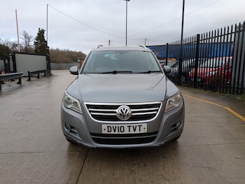 Used Volkswagen Tiguan 2010 for sale - 77179528: Photo