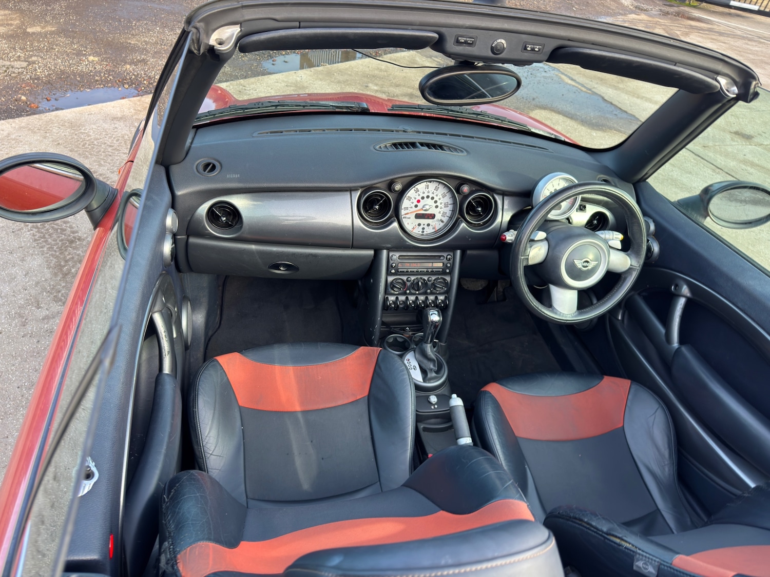 Used MINI Convertible 2006 for sale - 77556709: Photo 13