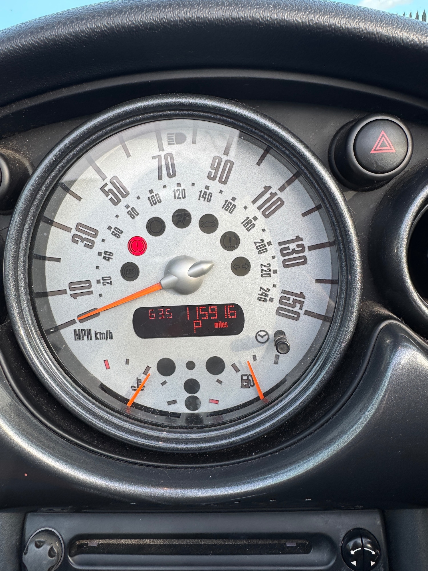 Used MINI Convertible 2006 for sale - 77556709: Photo 16