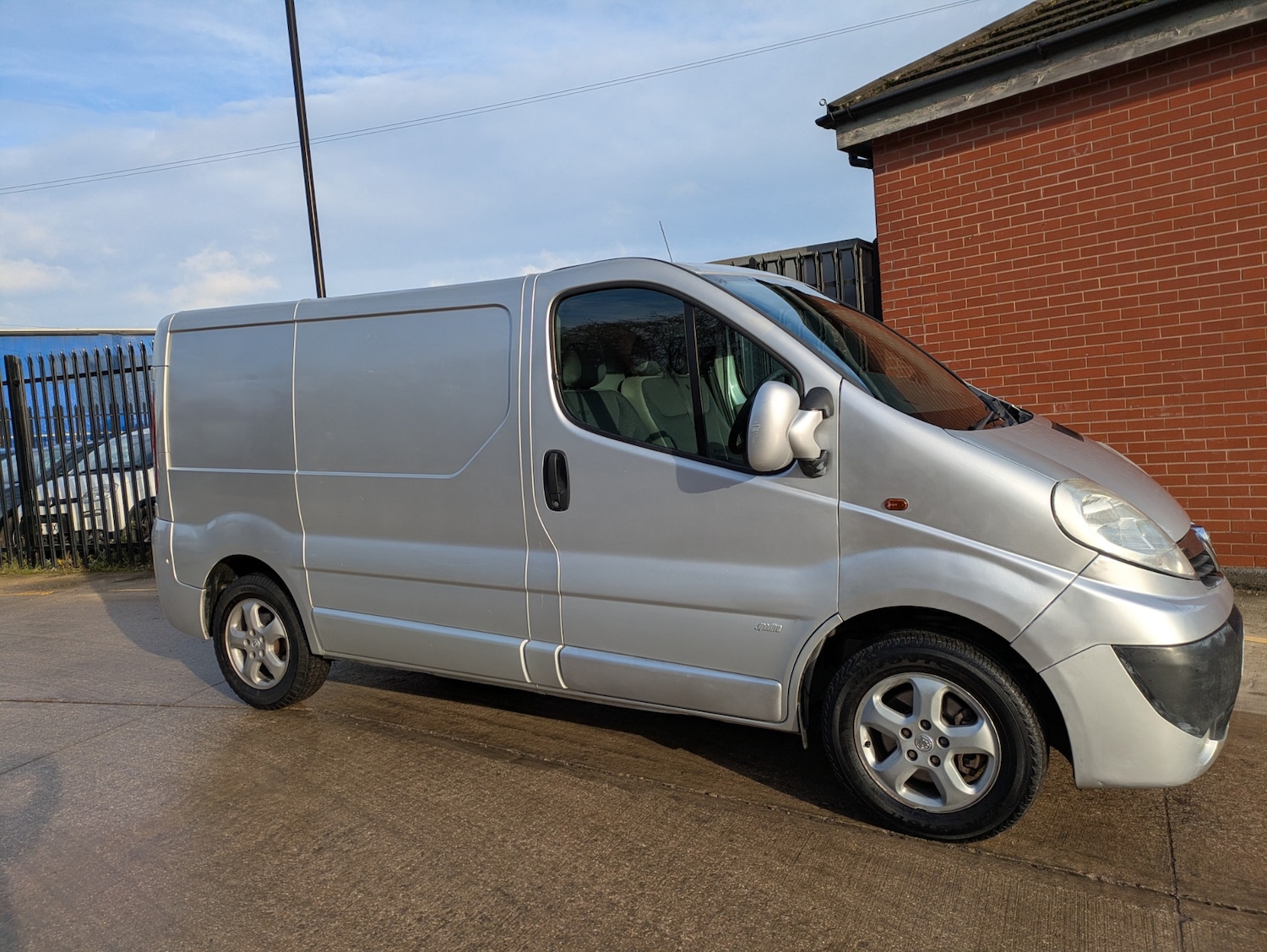 Used Vauxhall Vivaro 2013 for sale - 76831104: Photo 12
