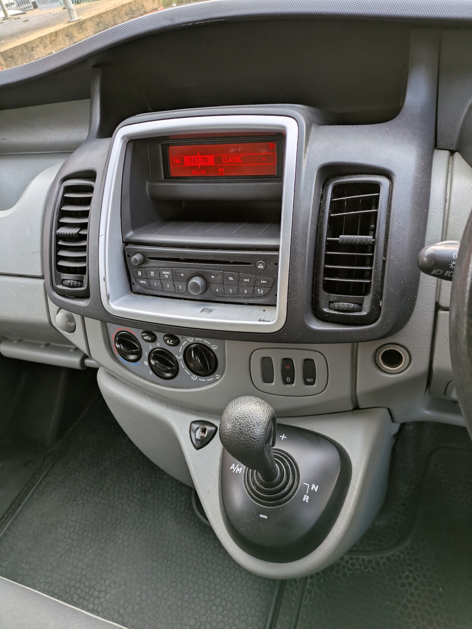 Used Vauxhall Vivaro 2013 for sale - 76831104: Photo 19