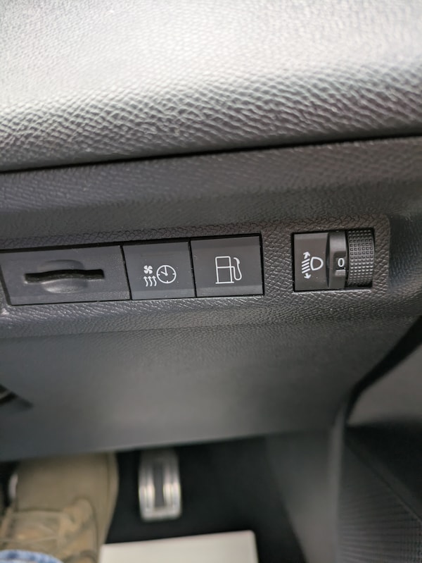 Used Peugeot 308 2023 for sale - 76172552: Photo 30