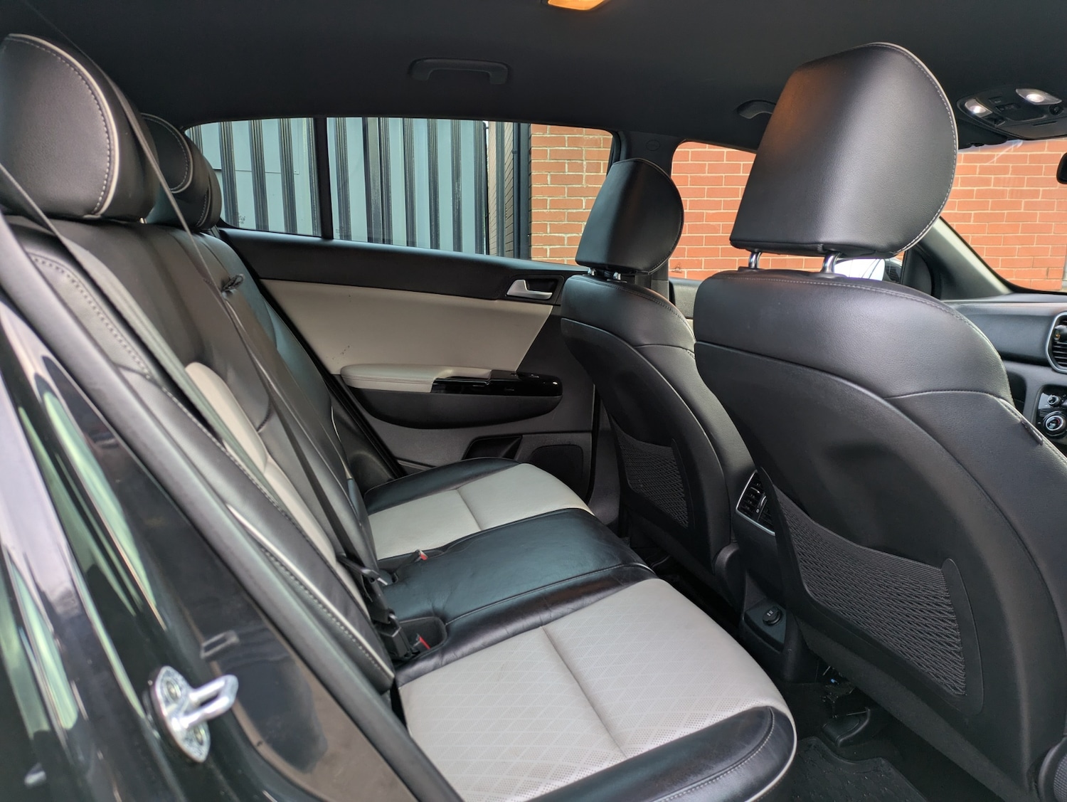 Used Kia Sportage 2017 for sale - 76830781: Photo 23