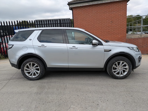 Used Land Rover Discovery 2025 for sale - 75423544: Photo 12