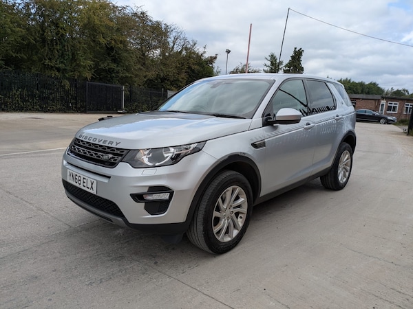 Used Land Rover Discovery 2025 for sale - 75423544: Photo 3