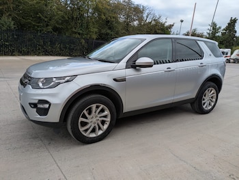 Used Land Rover Discovery 2025 for sale - 75423544: Photo