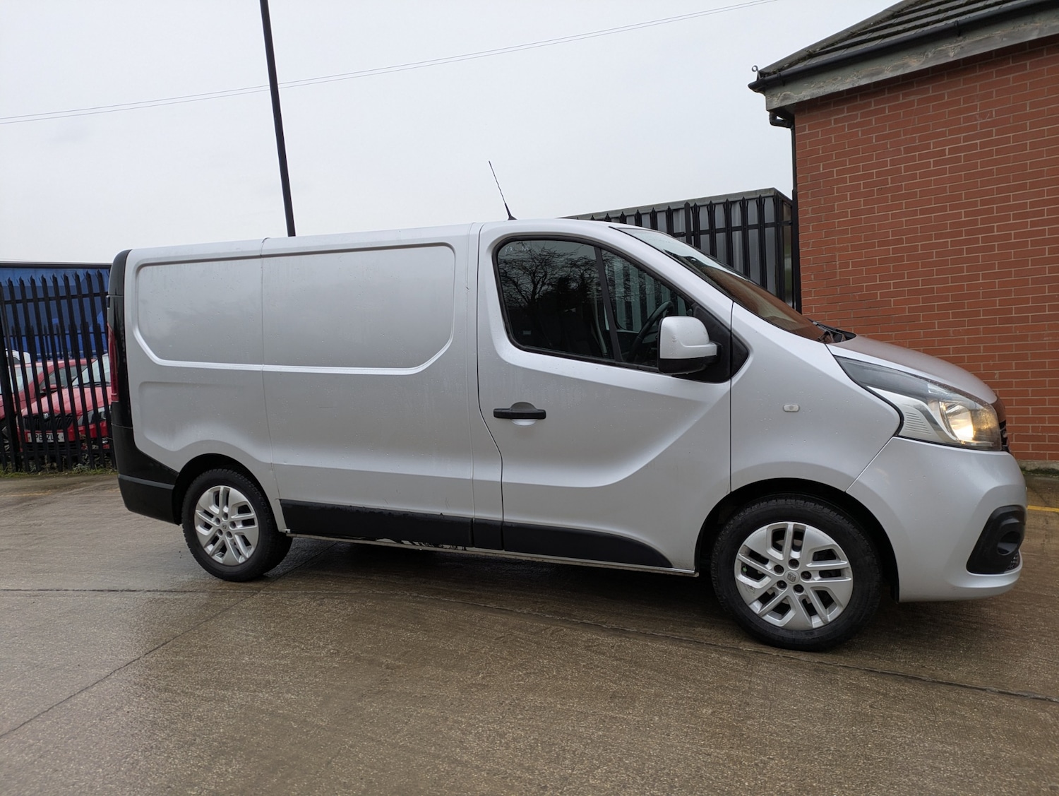 Used Renault Trafic 2016 for sale - 77208786: Photo 17