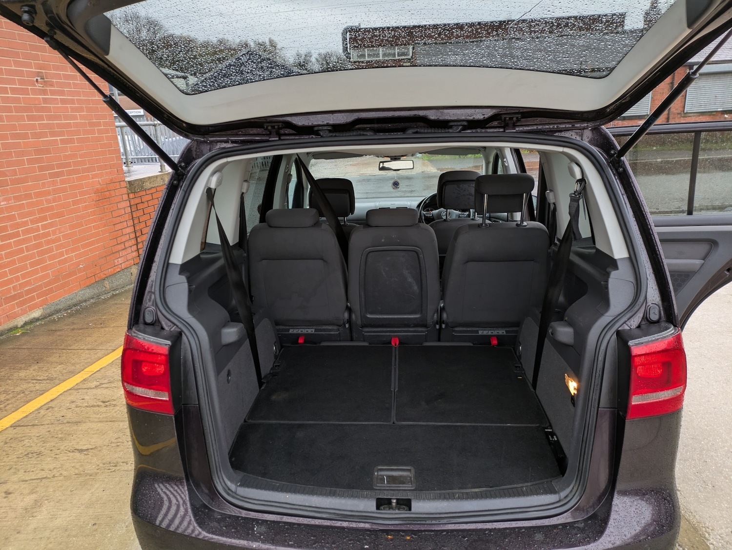 Used Volkswagen Touran 2013 for sale - 76748687: Photo 16