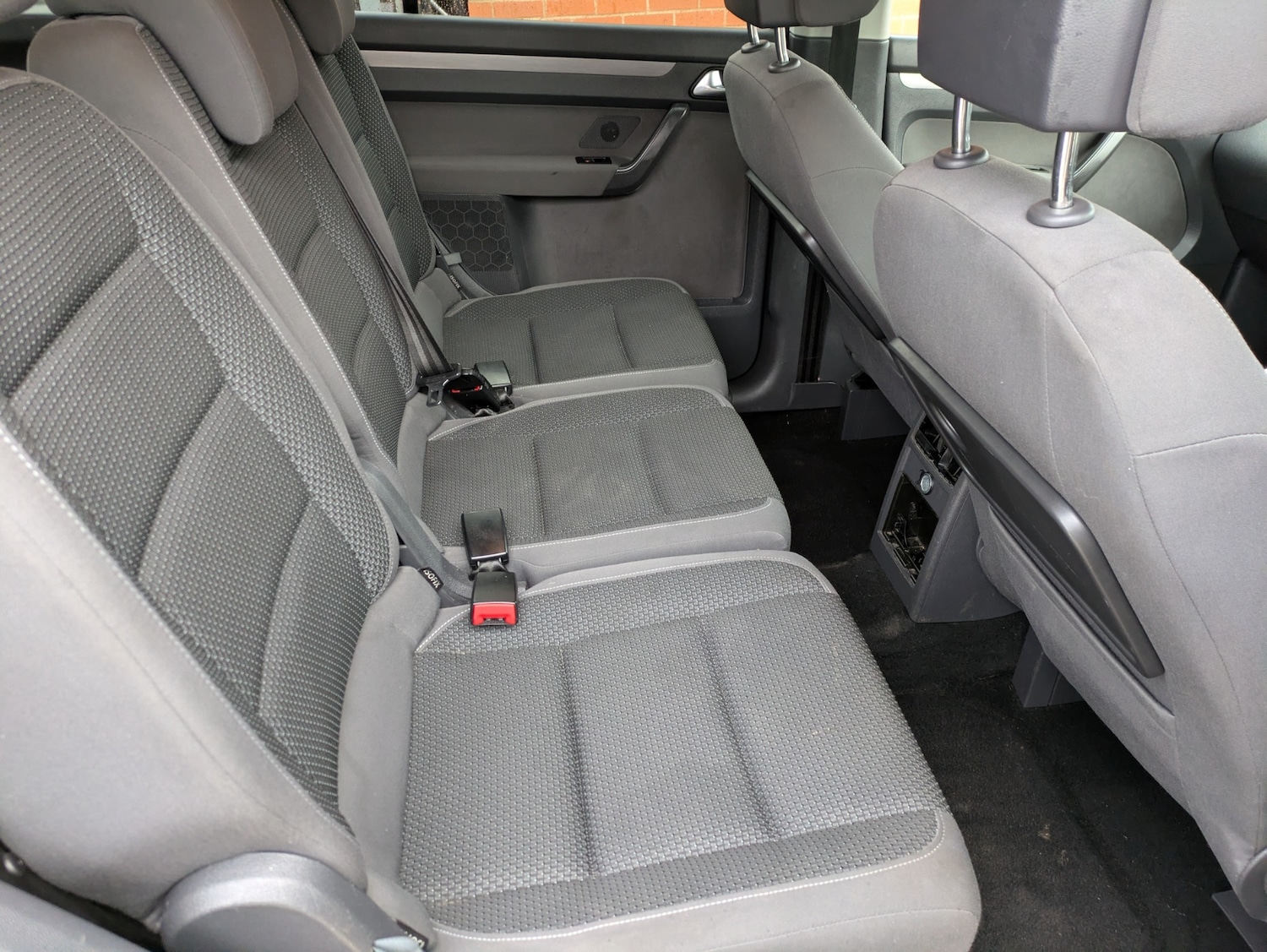 Used Volkswagen Touran 2013 for sale - 76748687: Photo 17