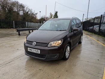 Used Volkswagen Touran 2013 for sale - 76748687: Photo