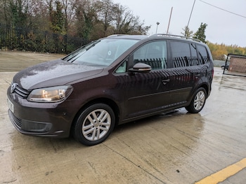 Used Volkswagen Touran 2013 for sale - 76748687: Photo