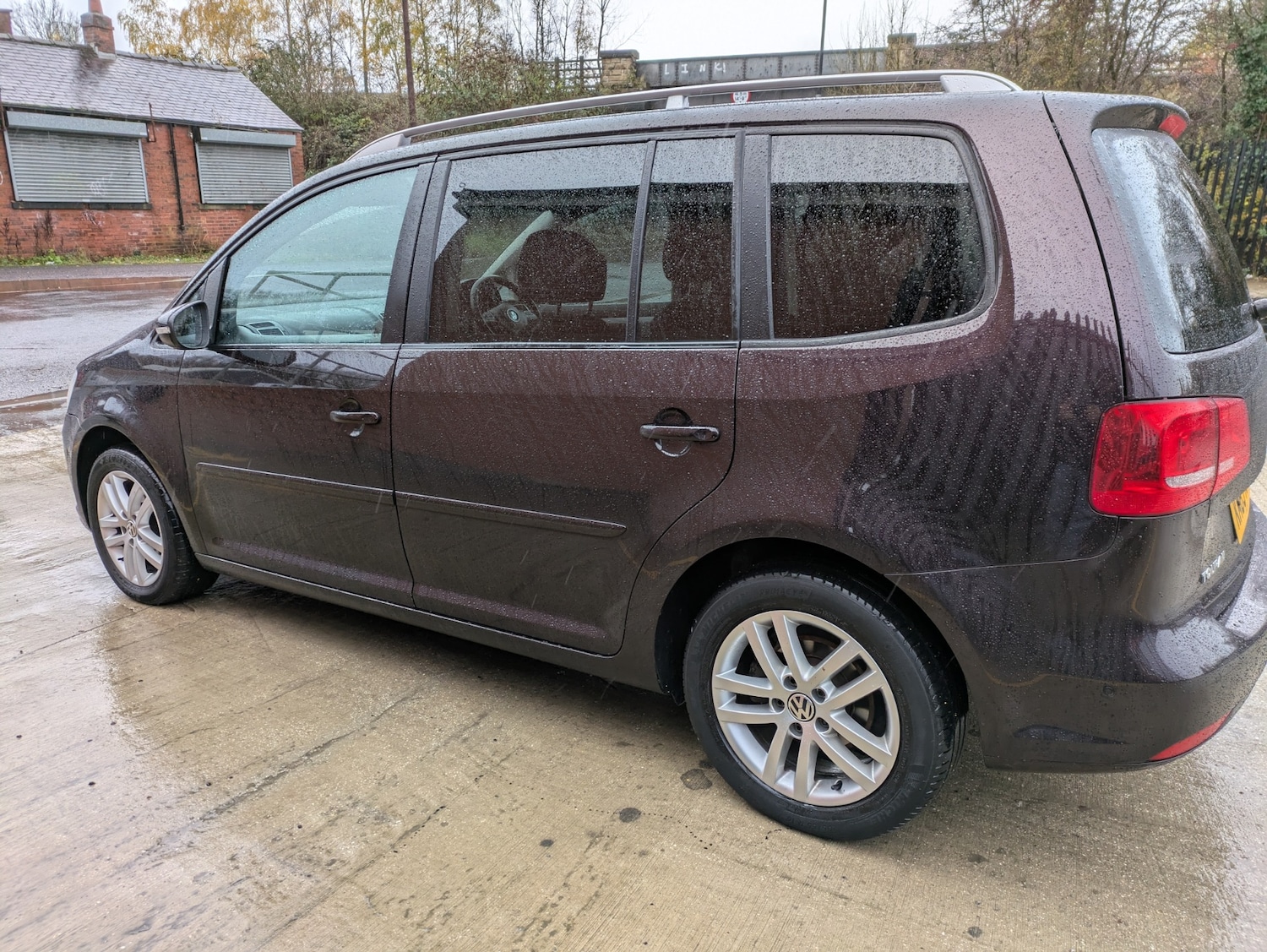 Used Volkswagen Touran 2013 for sale - 76748687: Photo 6