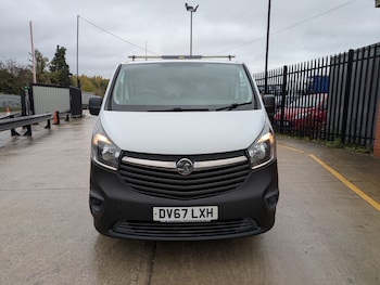Used Vauxhall Vivaro 2017 for sale - 79627846: Photo