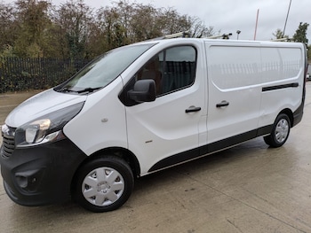 Used Vauxhall Vivaro 2017 for sale - 79627846: Photo