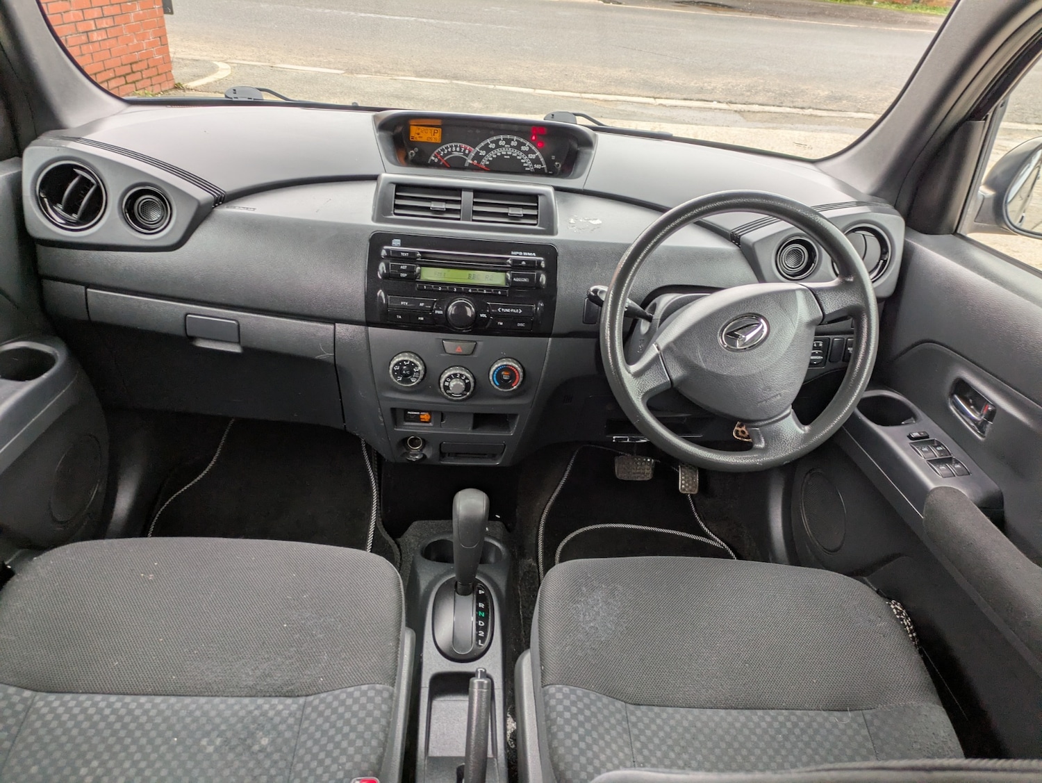 Used Daihatsu Materia 2009 for sale - 77896750: Photo 23