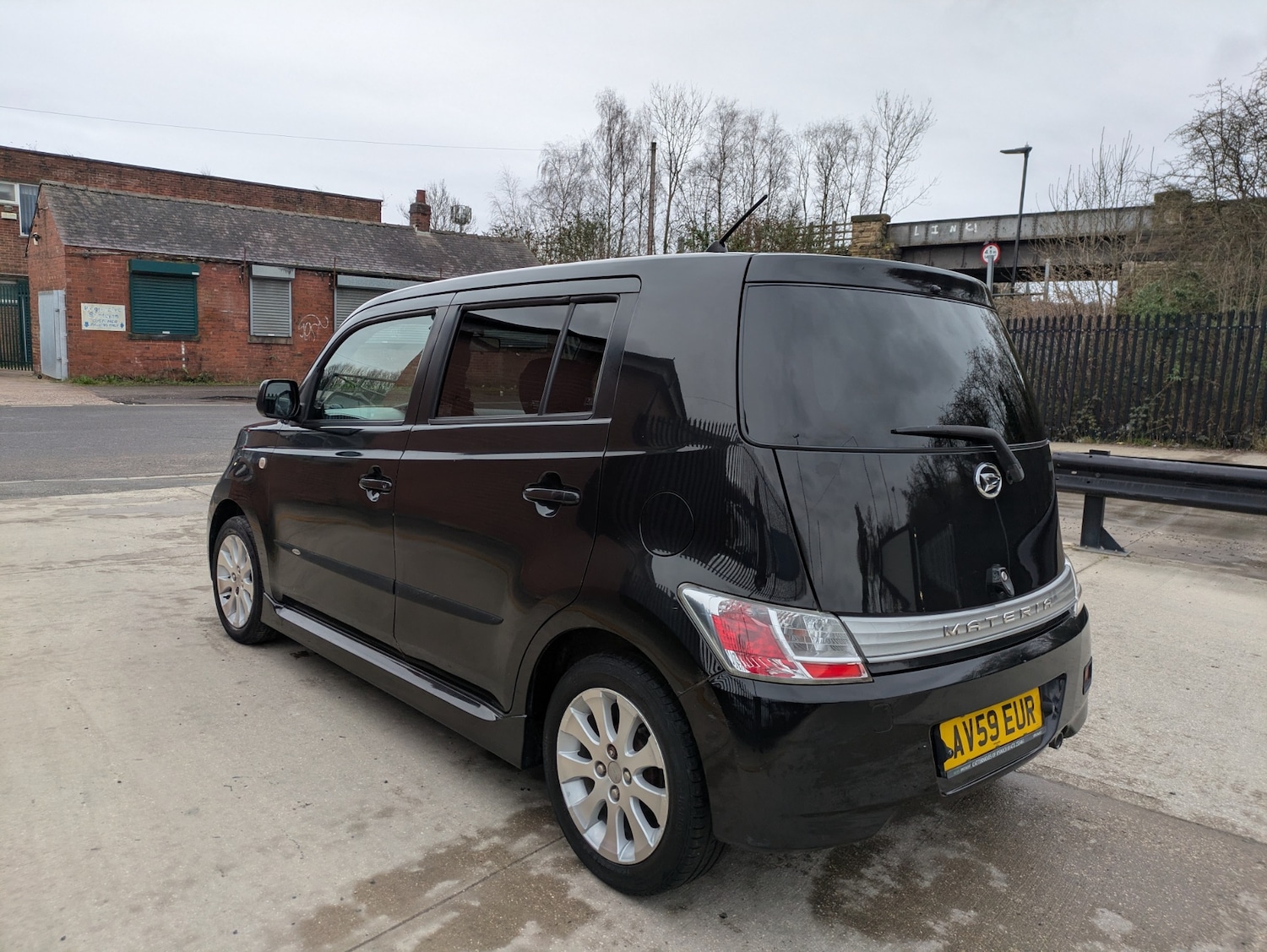 Used Daihatsu Materia 2009 for sale - 77896750: Photo 8