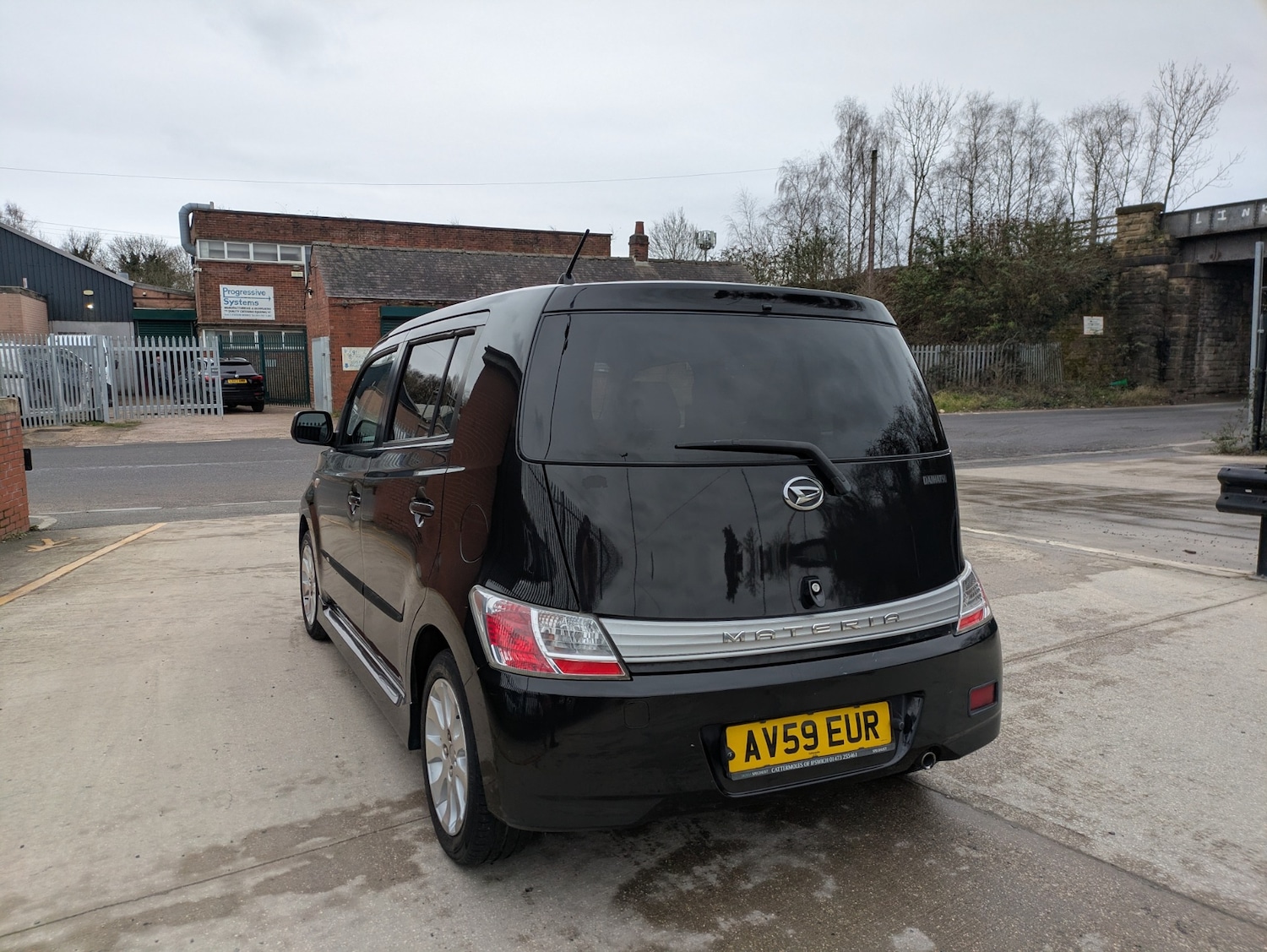 Used Daihatsu Materia 2009 for sale - 77896750: Photo 9