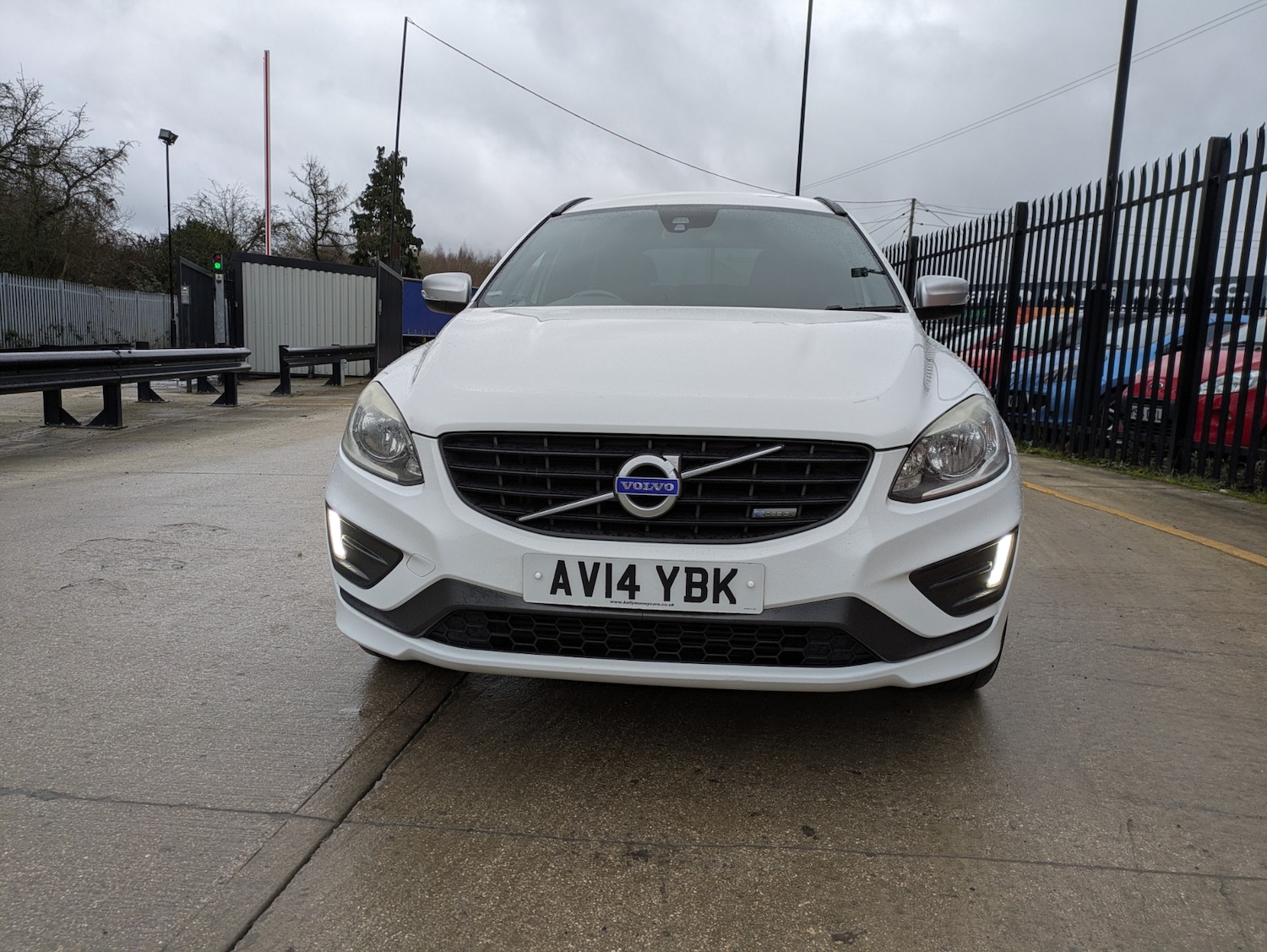 Used Volvo XC60 2014 for sale - 77541541: Photo 2