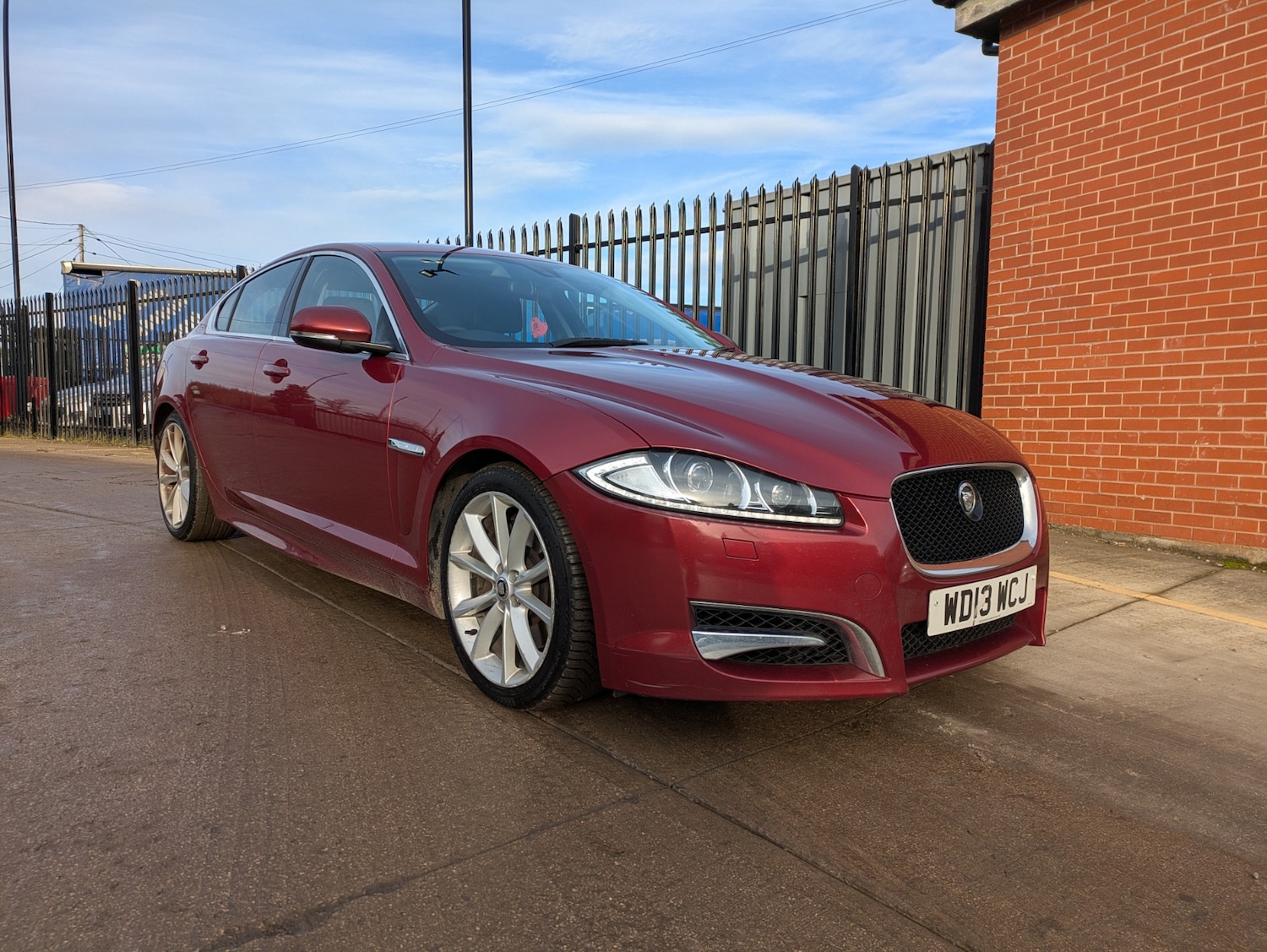 Used Jaguar XF 2013 for sale - 77196639: Photo 18