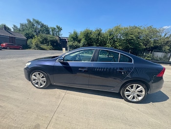 Used Volvo S60 2010 for sale - 78992358: Photo