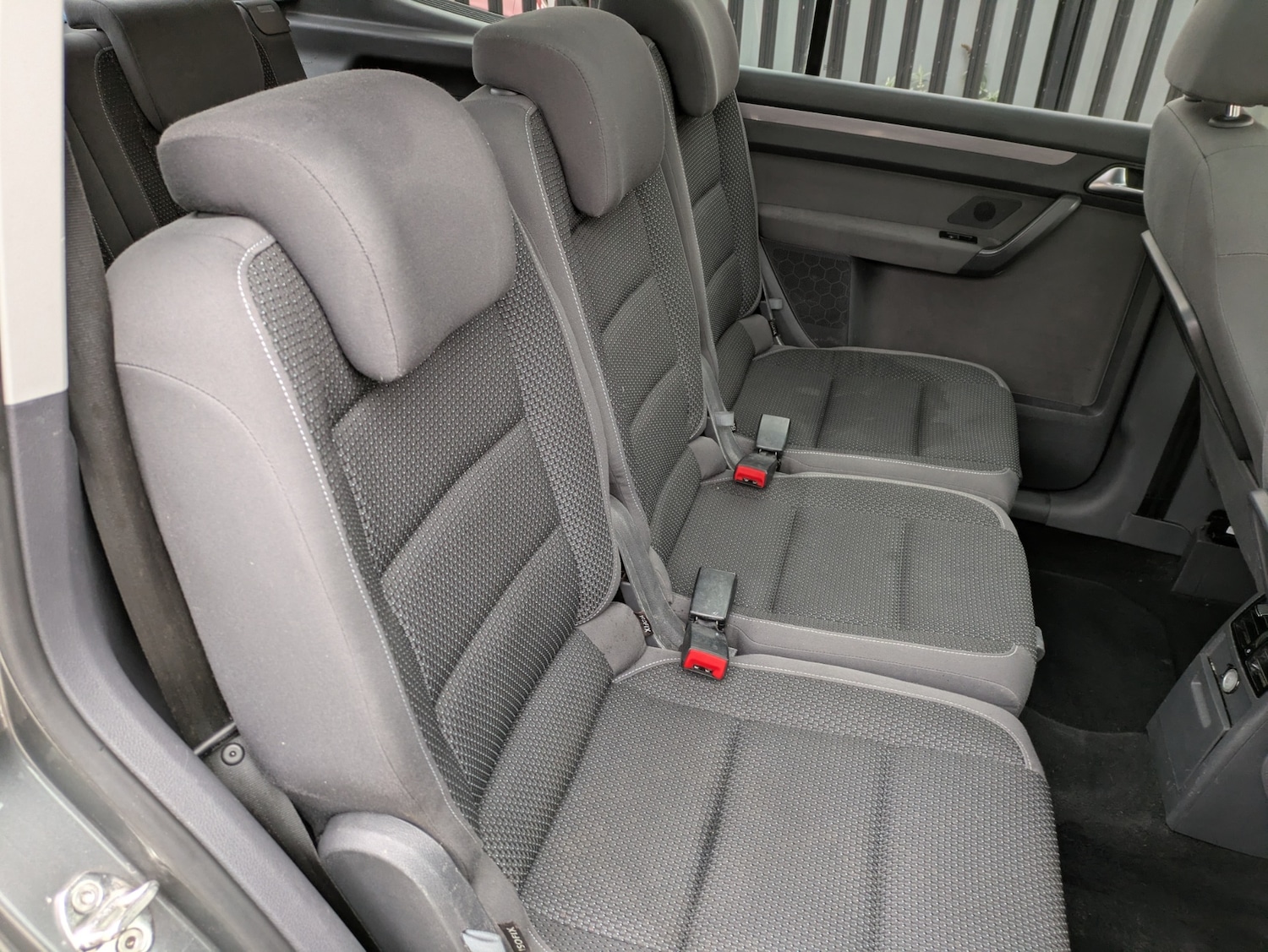 Used Volkswagen Touran 2010 for sale - 77663060: Photo 23