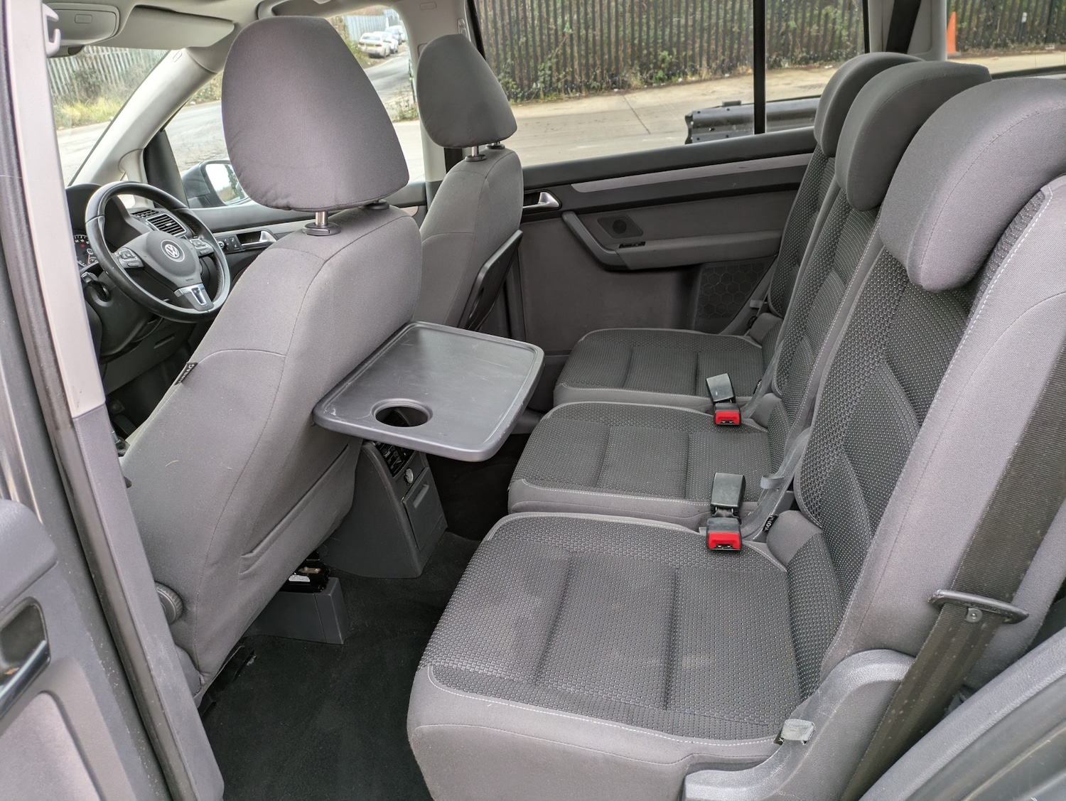 Used Volkswagen Touran 2010 for sale - 77663060: Photo 25