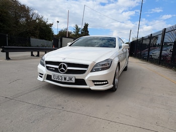Used Mercedes-Benz CLS 2013 for sale - 75735991: Photo