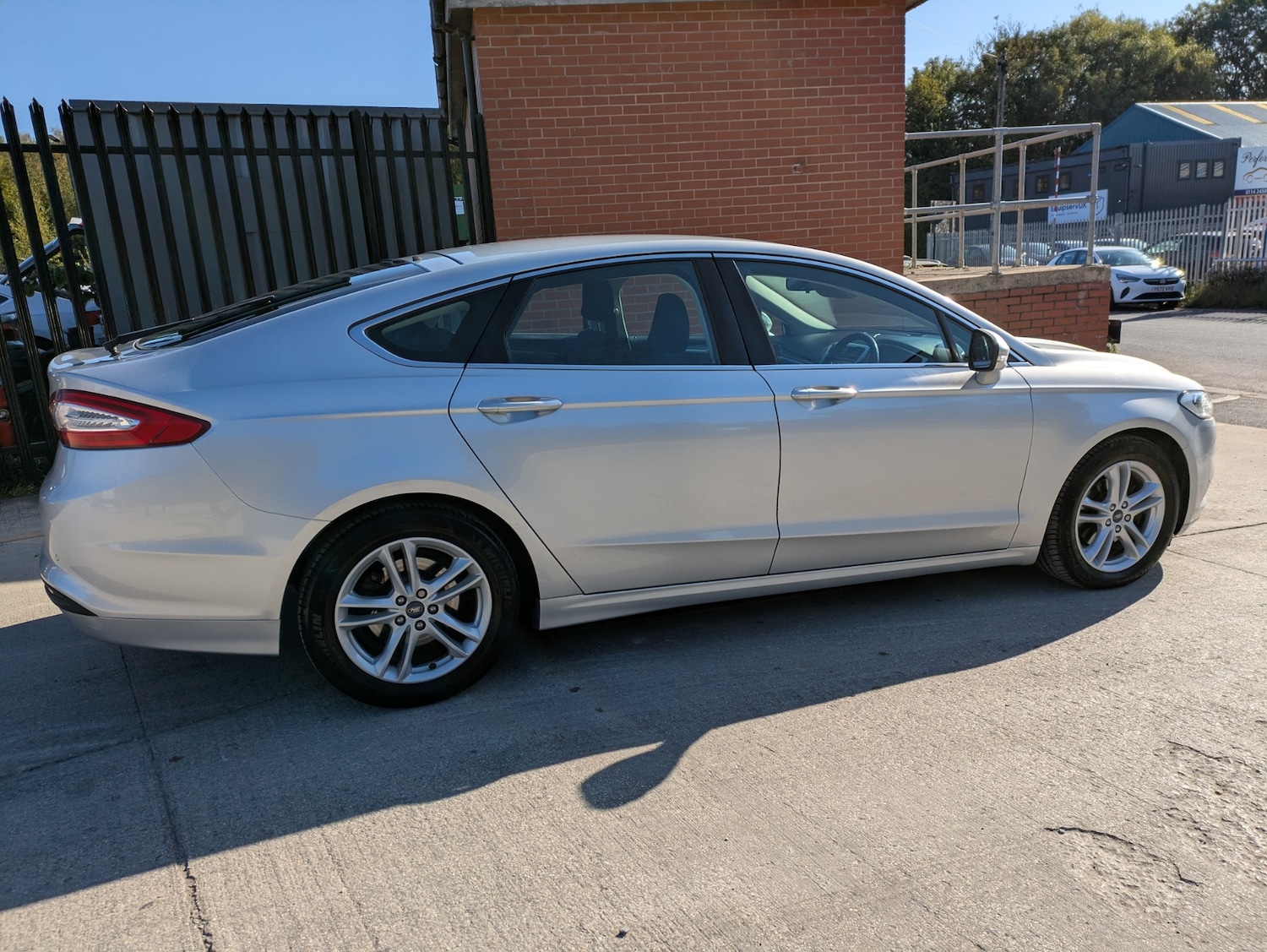 Used Ford Mondeo 2017 for sale - 76064522: Photo 10