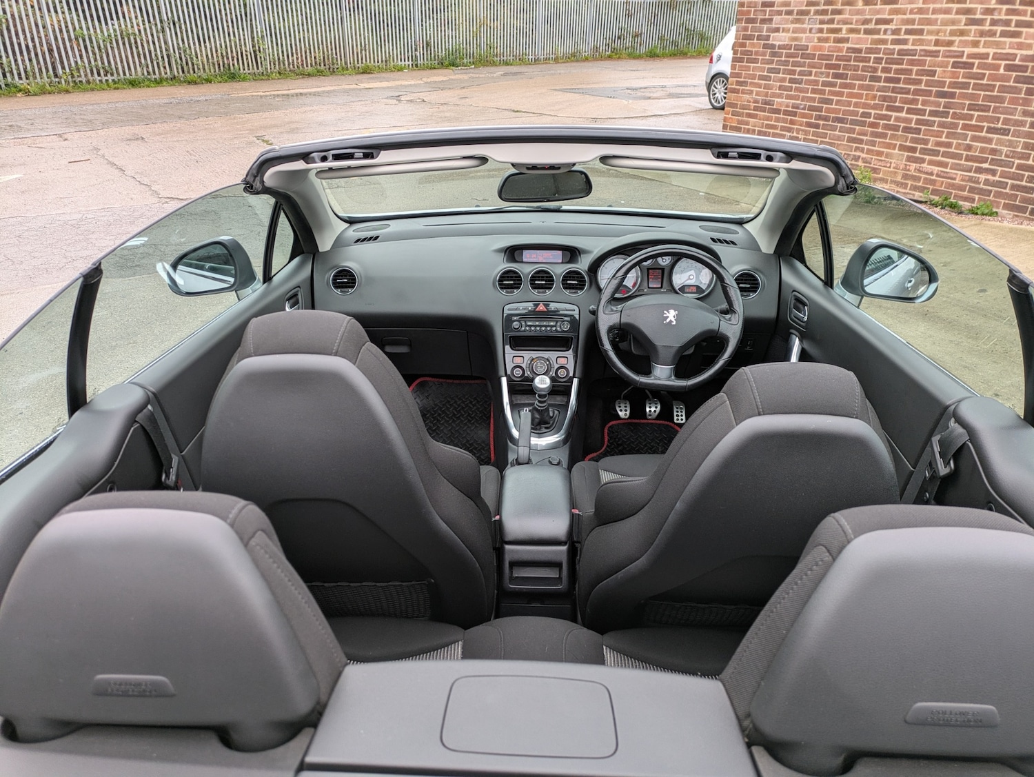 Used Peugeot 308 2011 for sale - 76131261: Photo 15