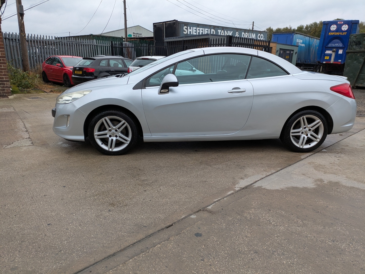 Used Peugeot 308 2011 for sale - 76131261: Photo 4