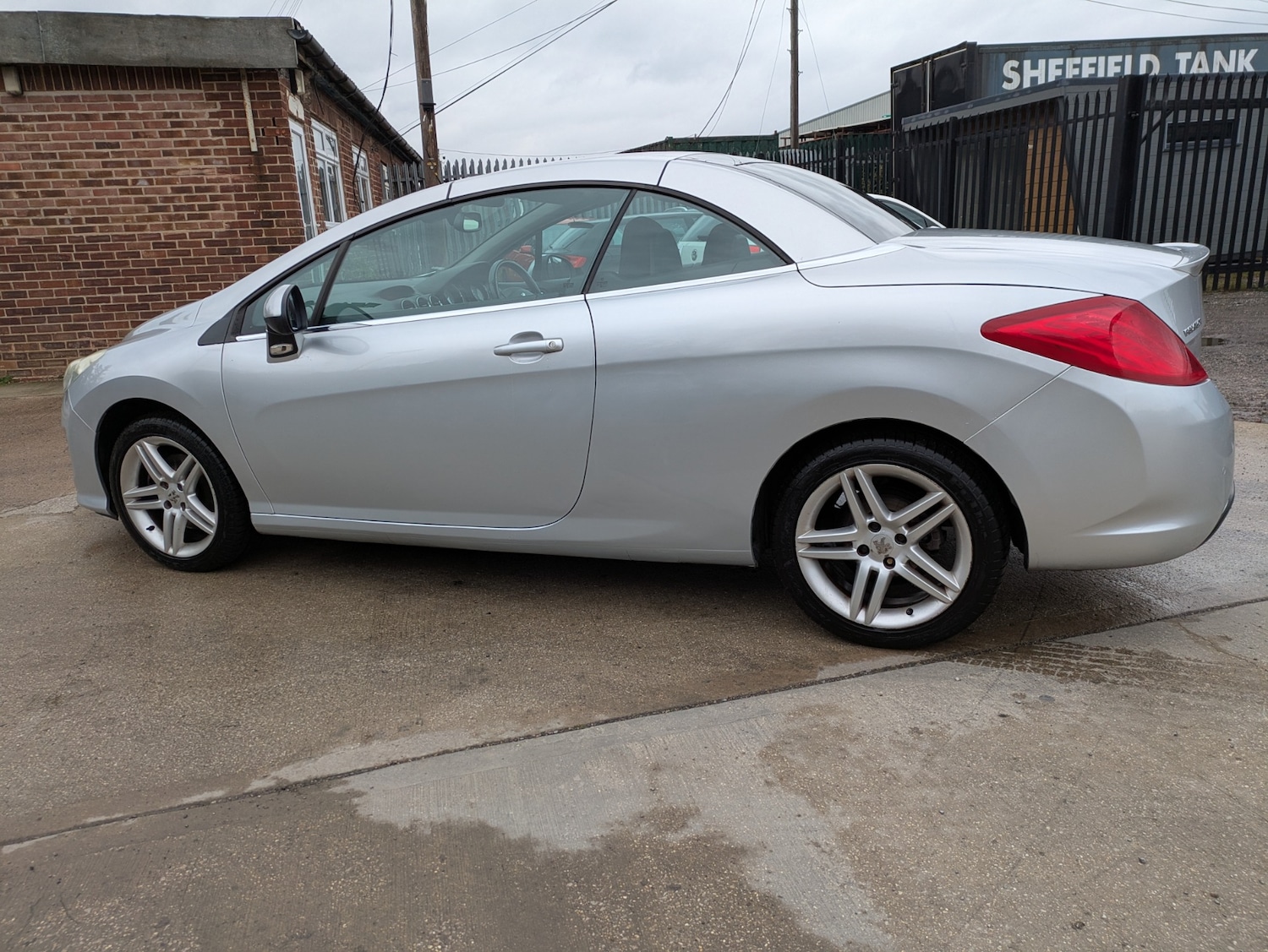 Used Peugeot 308 2011 for sale - 76131261: Photo 5