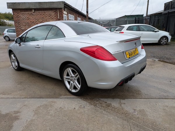 Used Peugeot 308 2011 for sale - 76131261: Photo 6