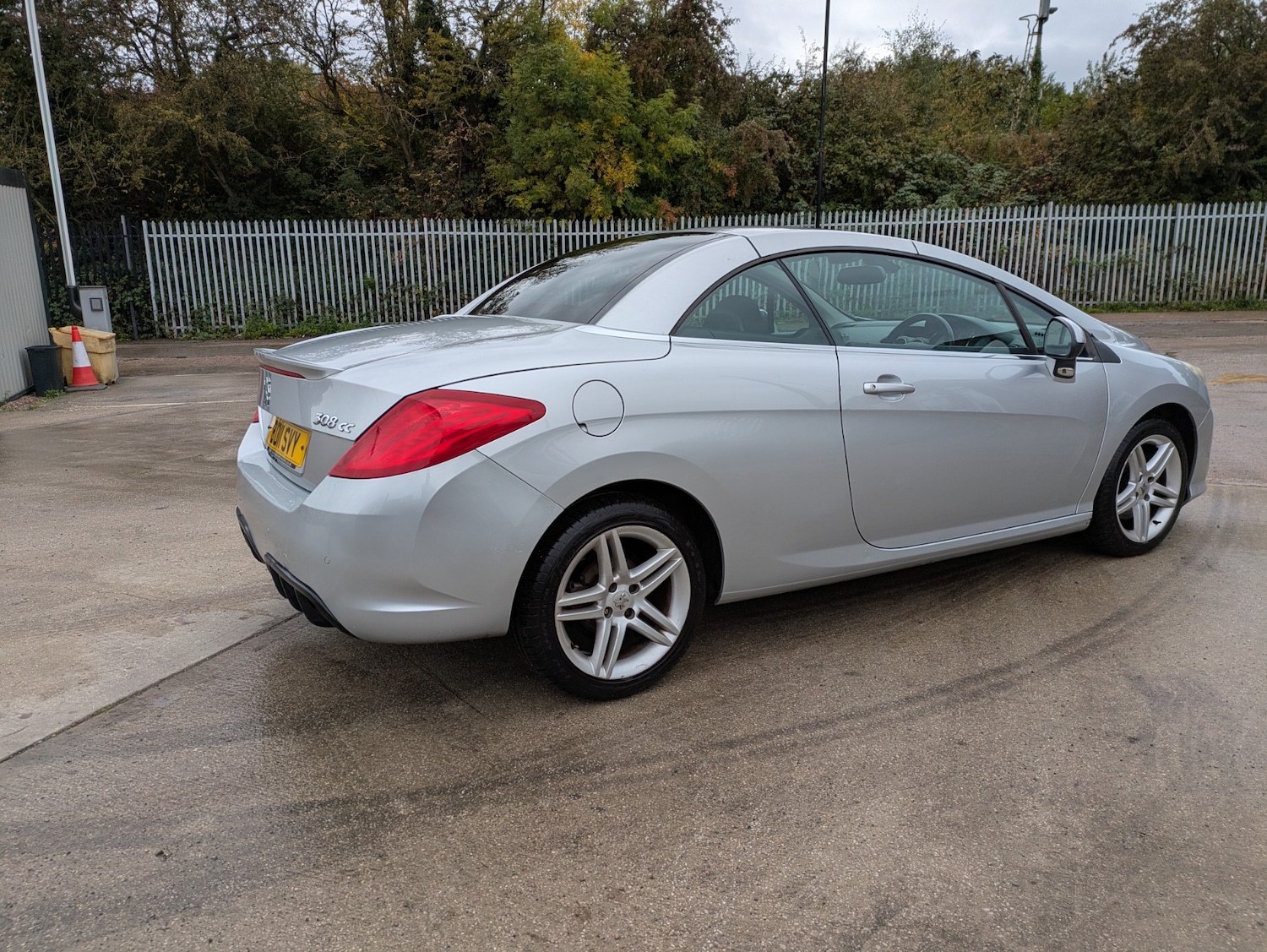 Used Peugeot 308 2011 for sale - 76131261: Photo 9