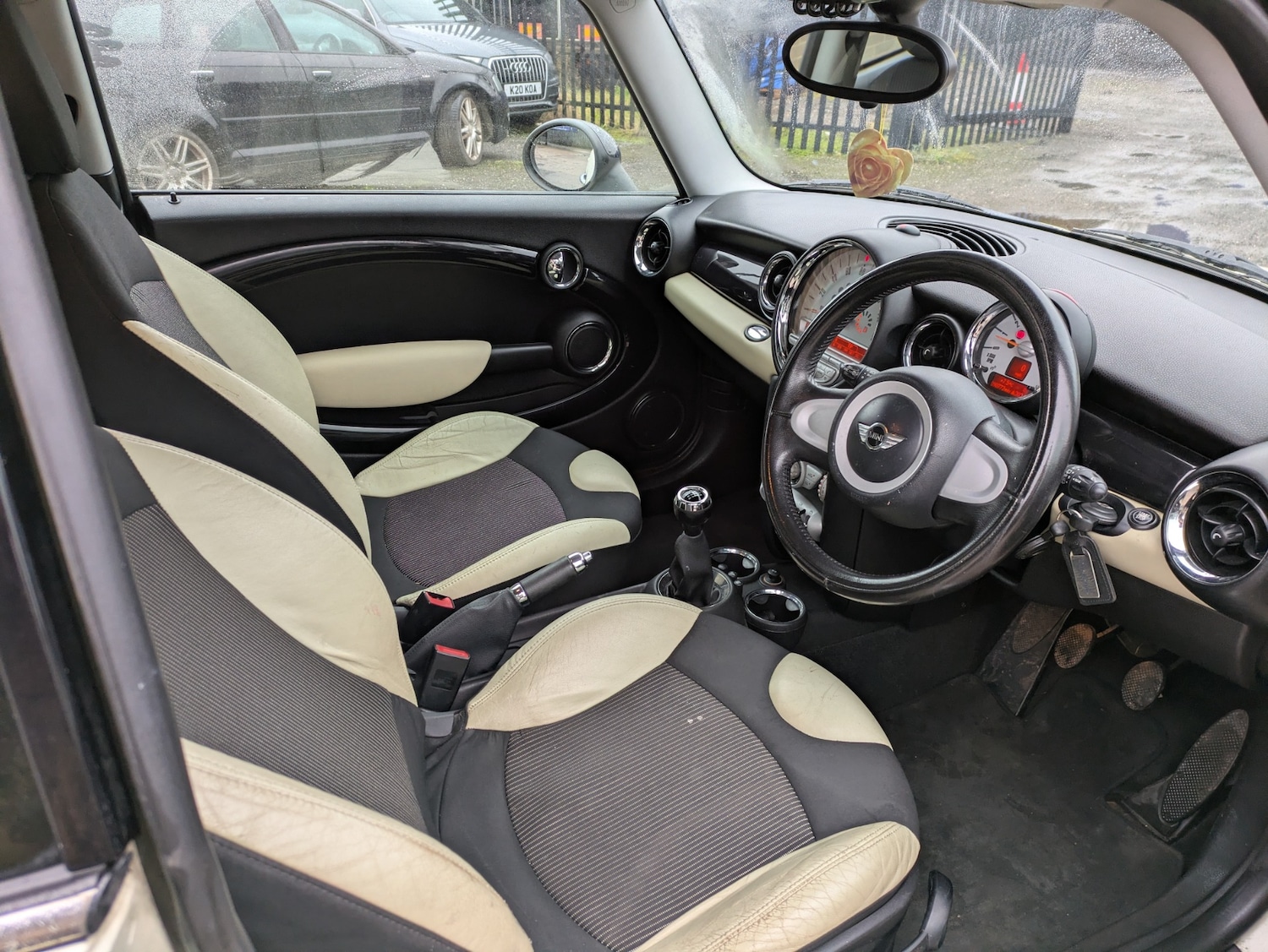 Used MINI Hatch 2010 for sale - 77502736: Photo 18