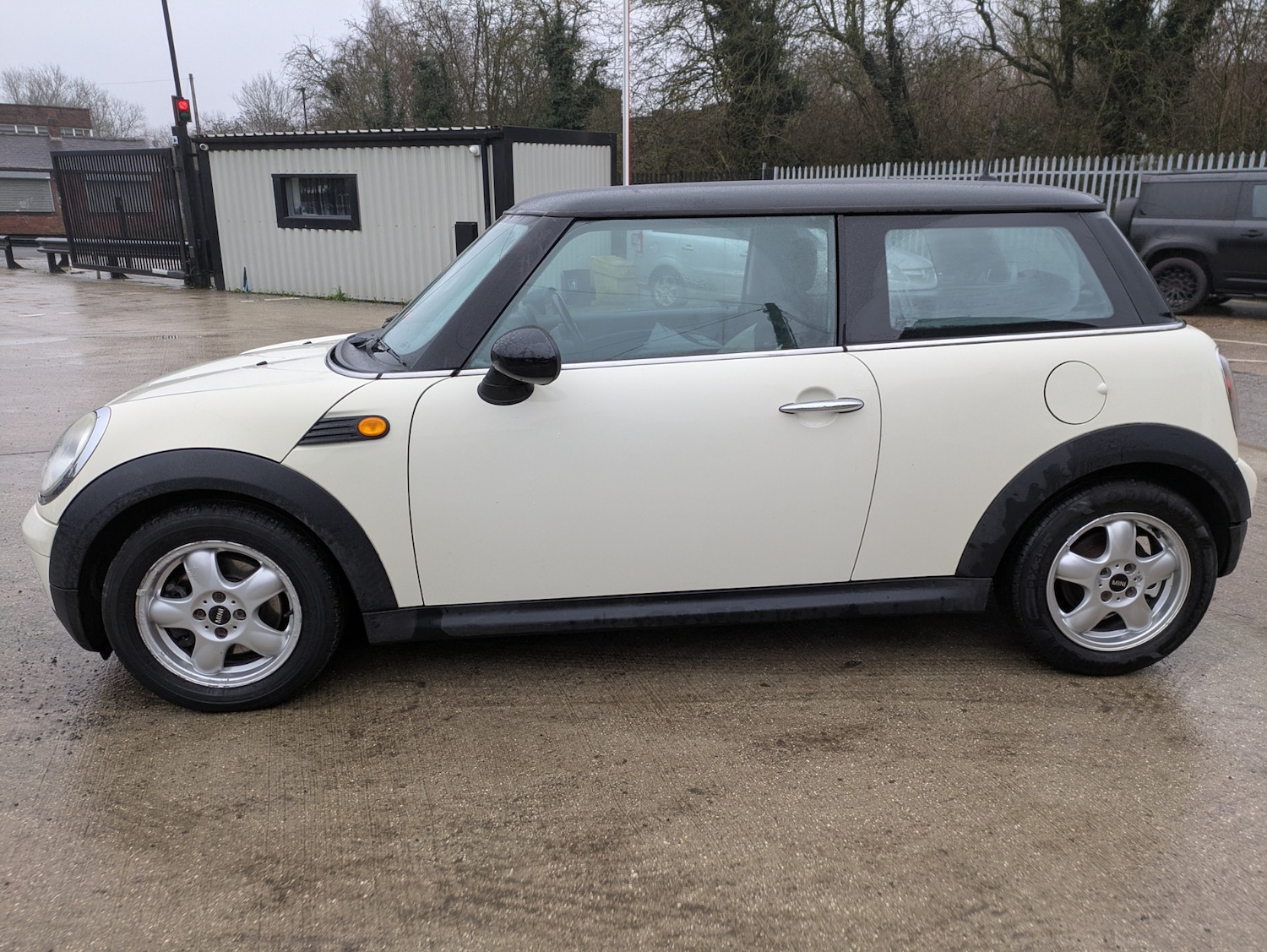 Used MINI Hatch 2010 for sale - 77502736: Photo 4