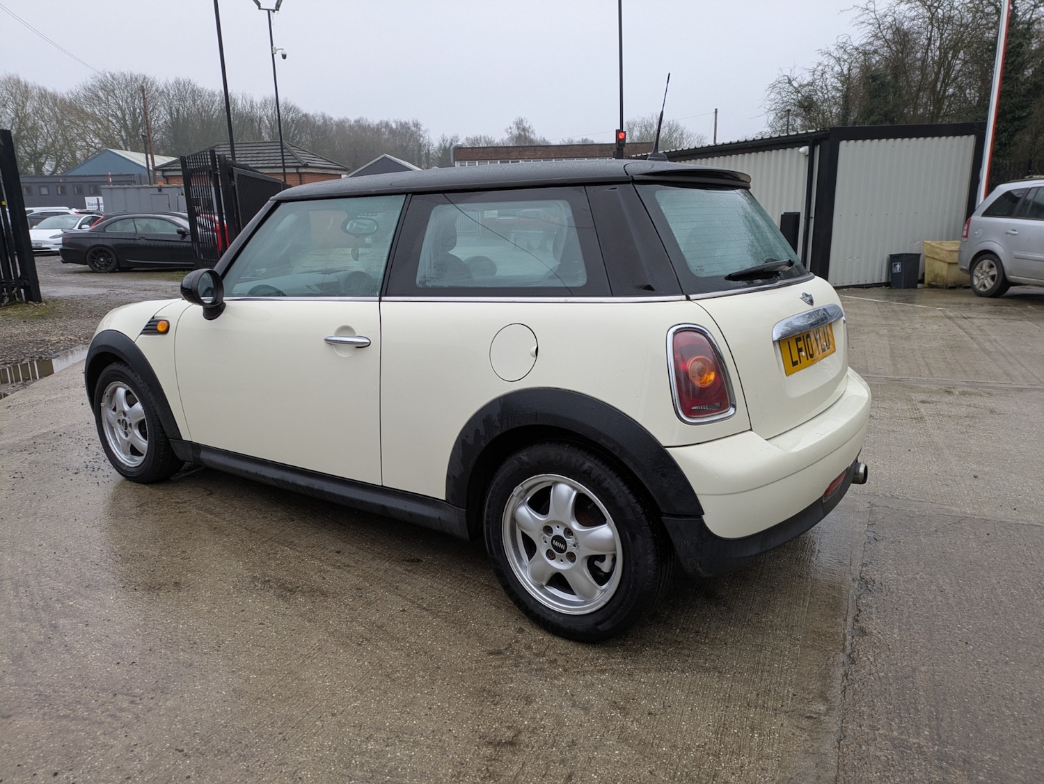 Used MINI Hatch 2010 for sale - 77502736: Photo 6