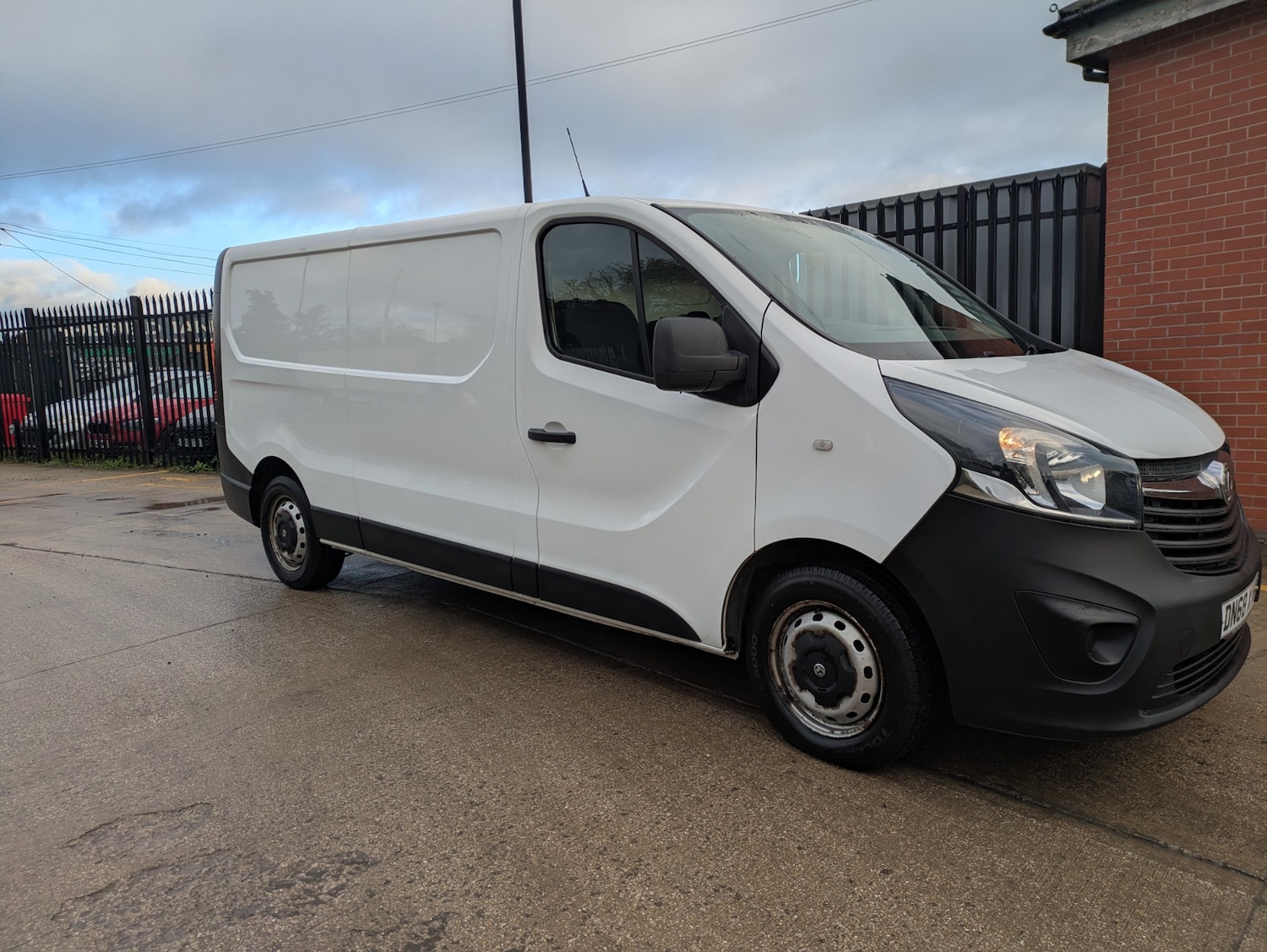 Used Vauxhall Vivaro 2018 for sale - 76517644: Photo 13