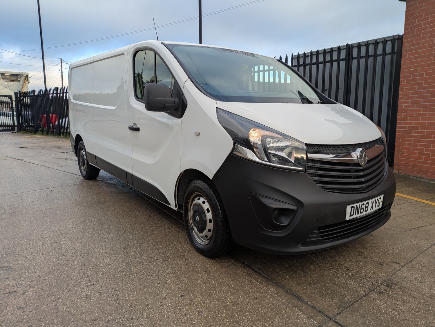 Used Vauxhall Vivaro 2018 for sale - 76517644: Photo 14