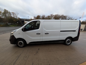 Used Vauxhall Vivaro 2018 for sale - 76517644: Photo