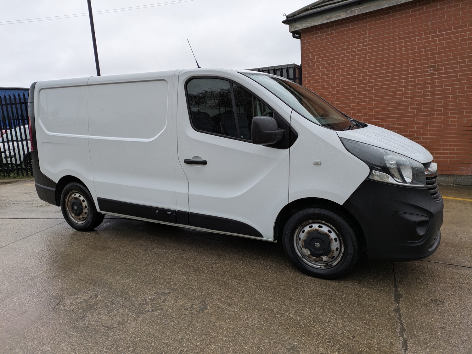 Used Vauxhall Vivaro 2018 for sale - 76682701: Photo 14