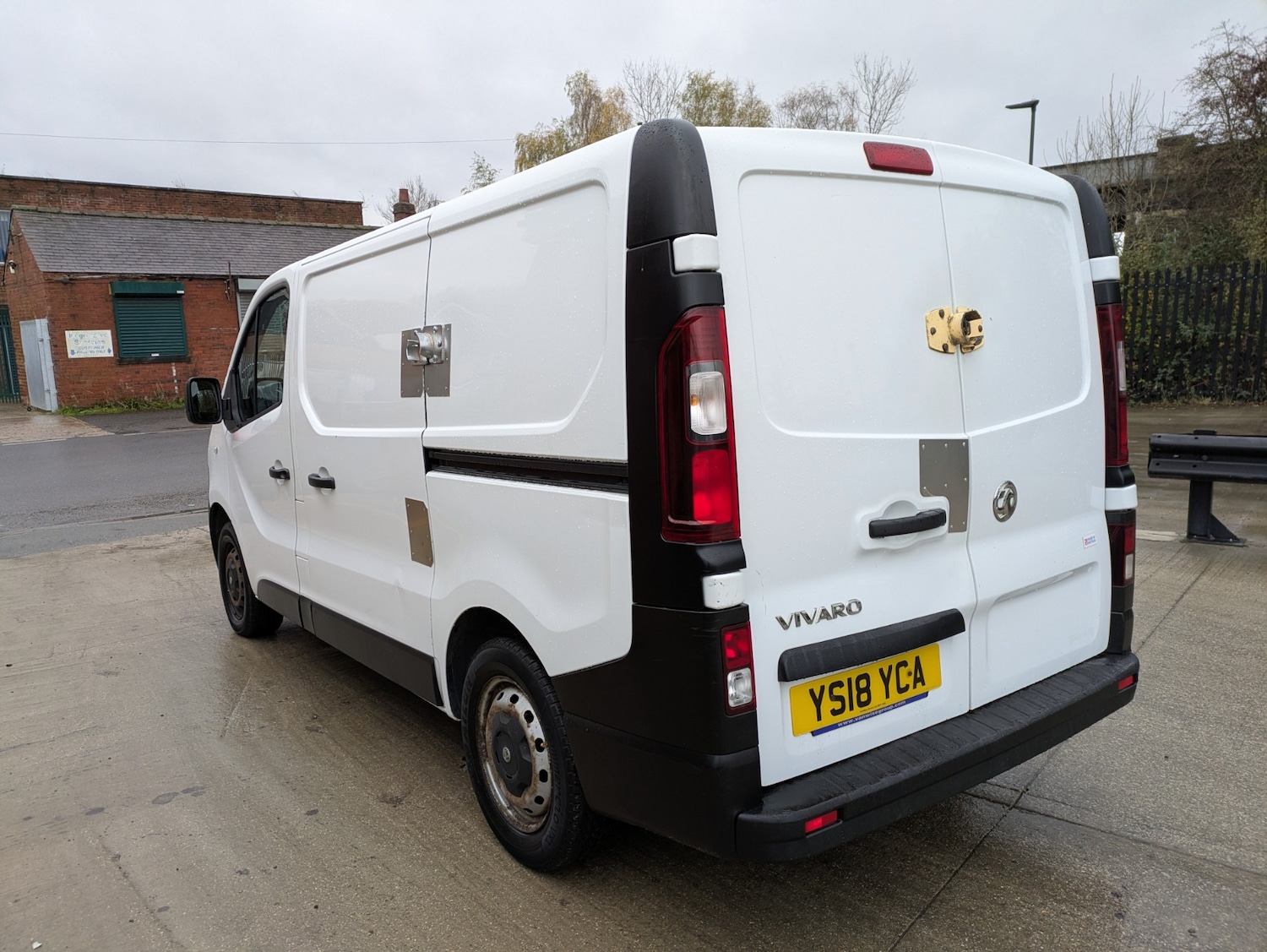 Used Vauxhall Vivaro 2018 for sale - 76682701: Photo 7