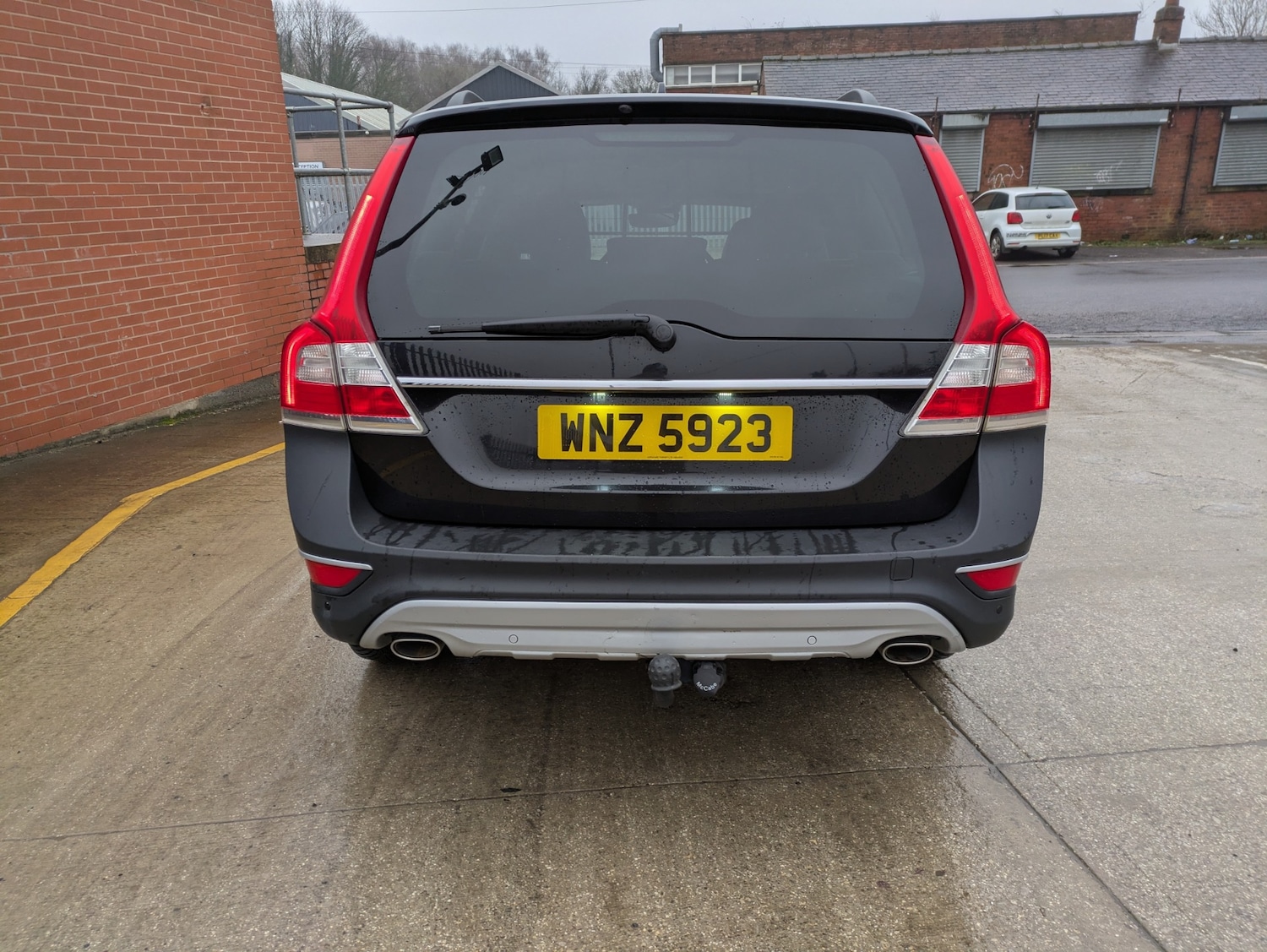 Used Volvo XC70 2015 for sale - 77502295: Photo 9