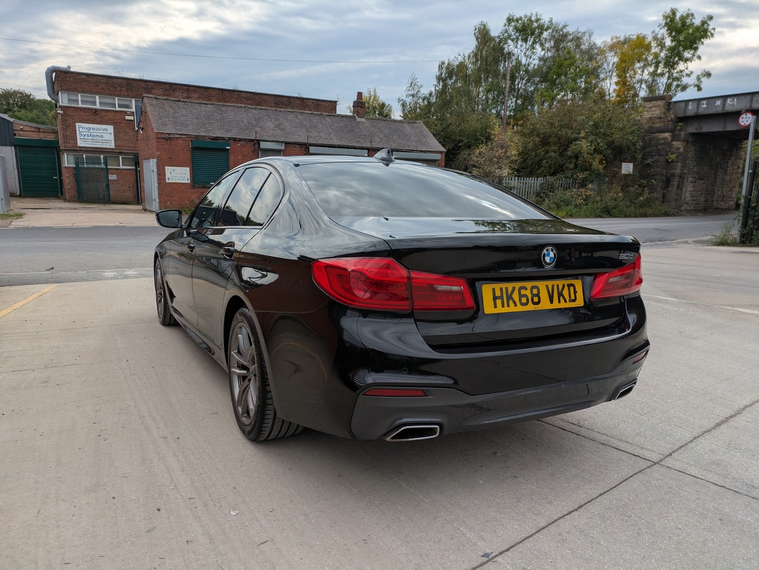 Used BMW 5 Series 2018 for sale - 76145789: Photo 7