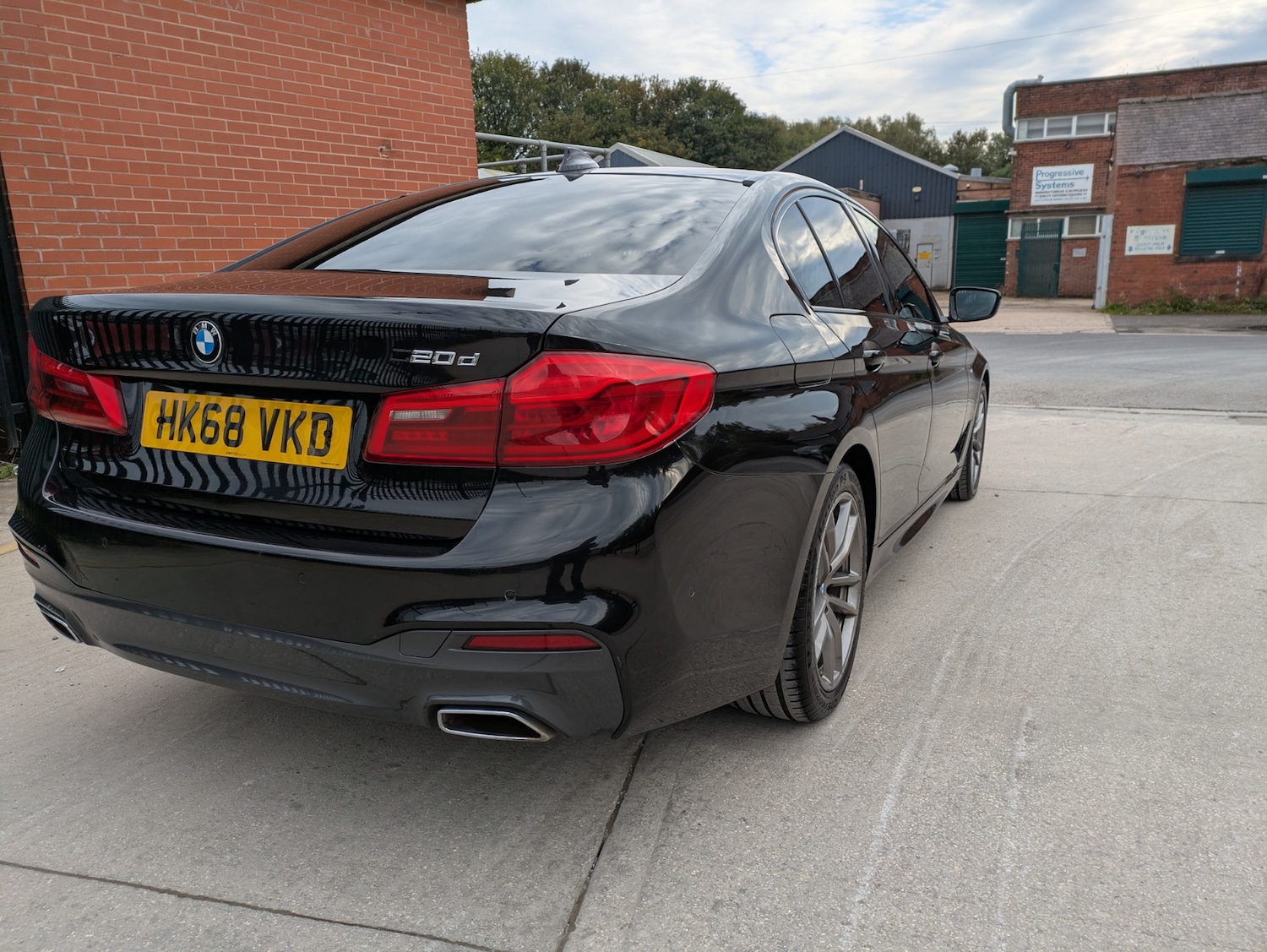 Used BMW 5 Series 2018 for sale - 76145789: Photo 9