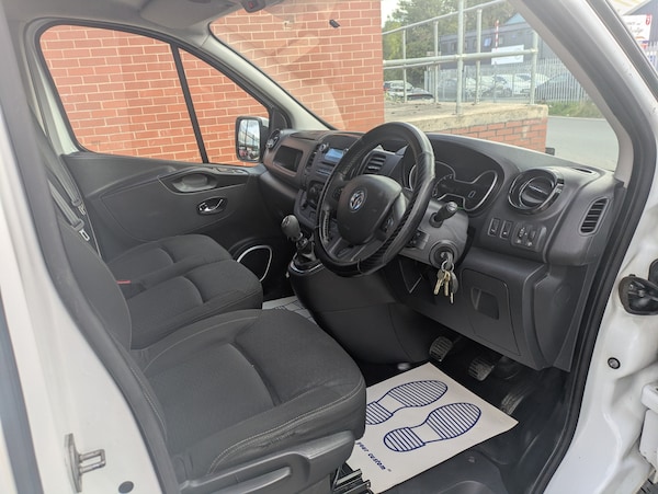 Used Vauxhall Vivaro 2018 for sale - 76103238: Photo 18