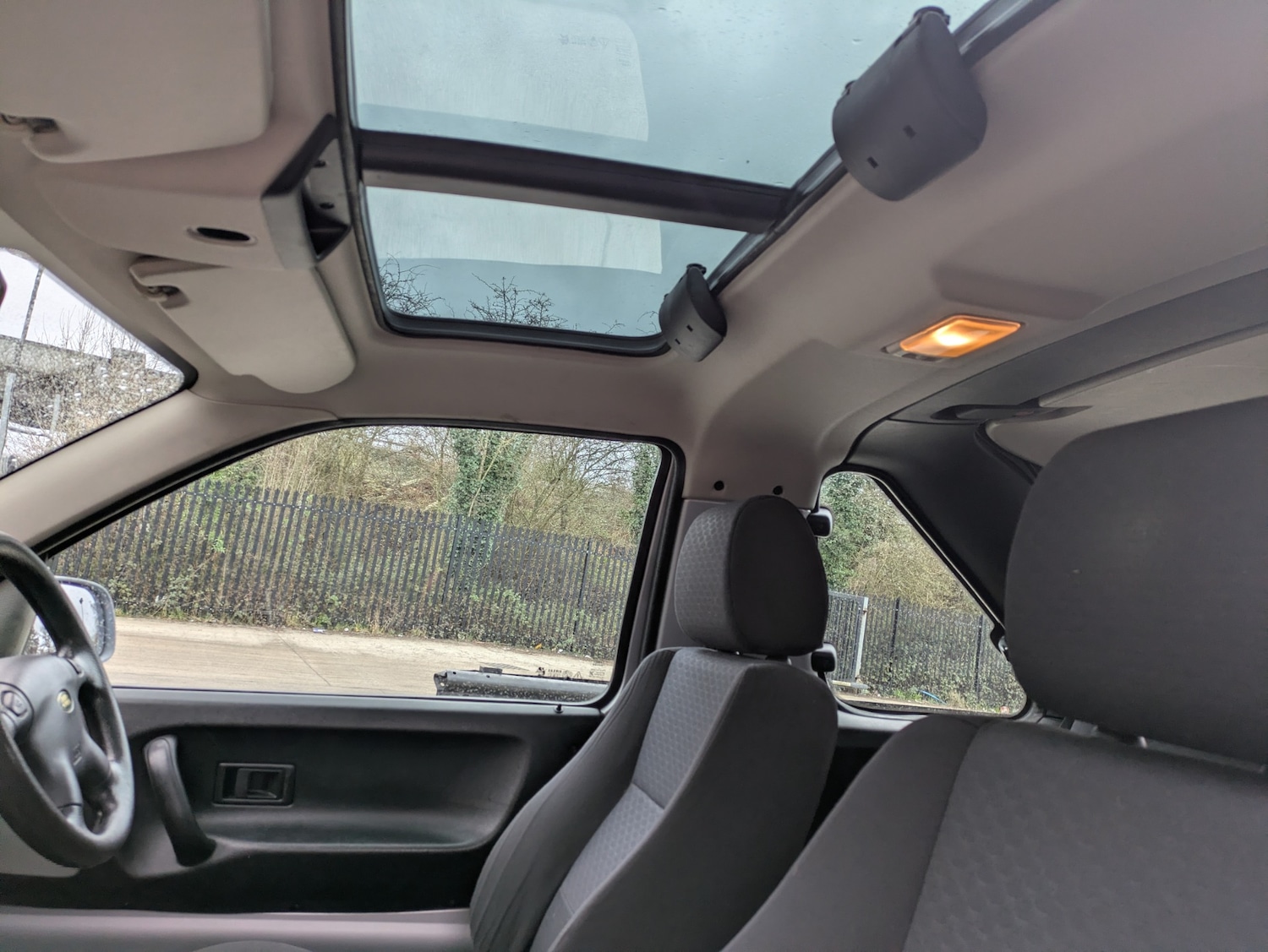 Used Land Rover Freelander 2005 for sale - 77849066: Photo 18