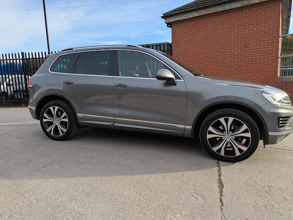 Used Volkswagen Touareg 2016 for sale - 76242822: Photo 13