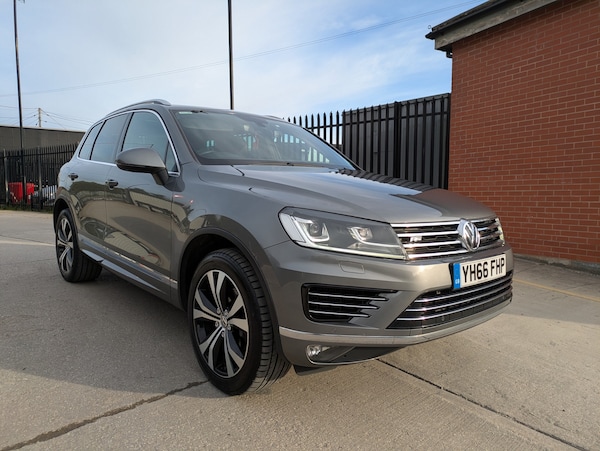 Used Volkswagen Touareg 2016 for sale - 76242822: Photo 15