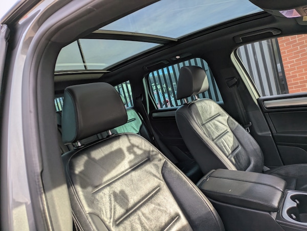Used Volkswagen Touareg 2016 for sale - 76242822: Photo 25